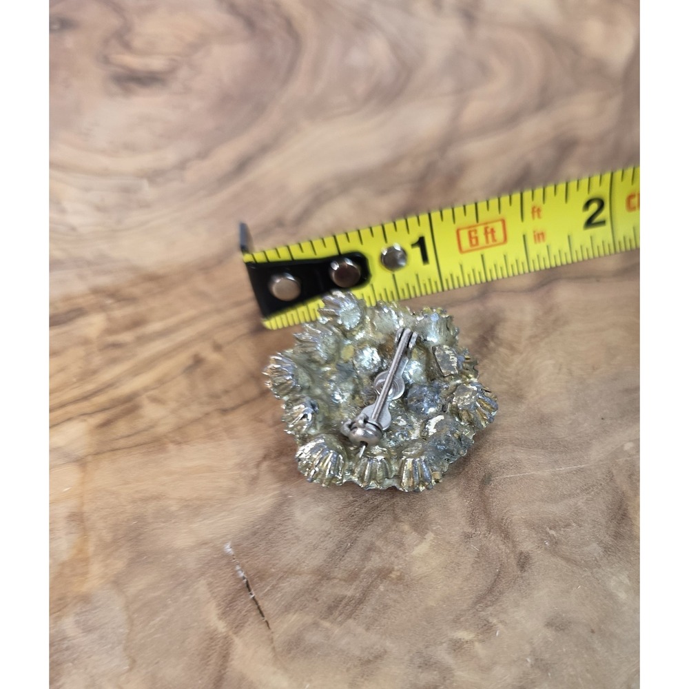 Vintage Aurora Borealis Rhinestone Dome Brooch Gold Tone Tiered Starburst Pin - Picture 11 of 15